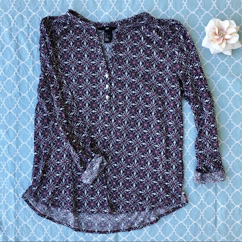 H&M Purple patterned long sleeve Henley